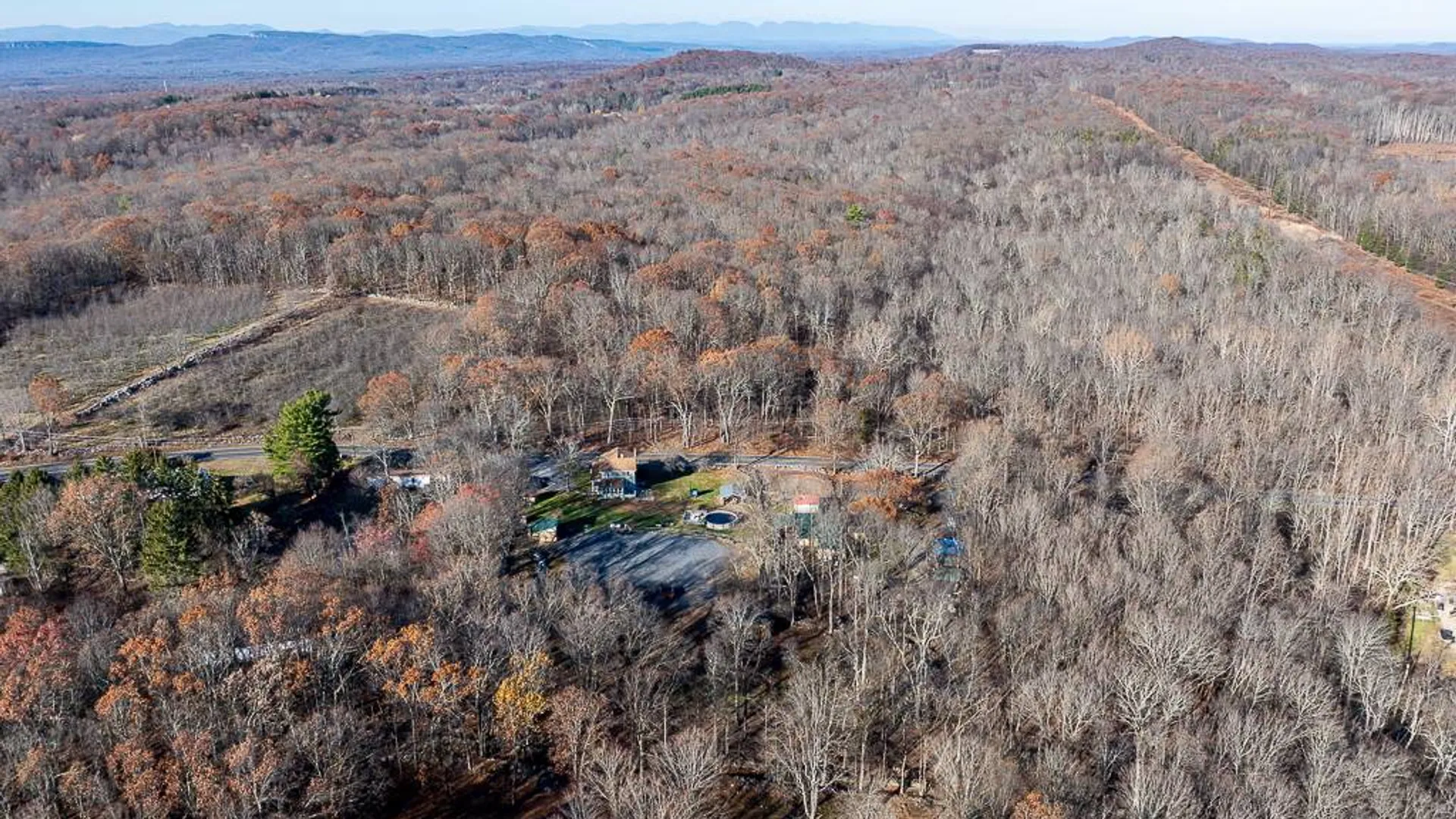 Property at 355 Fosler Rd, Wallkill, NY 12589 7