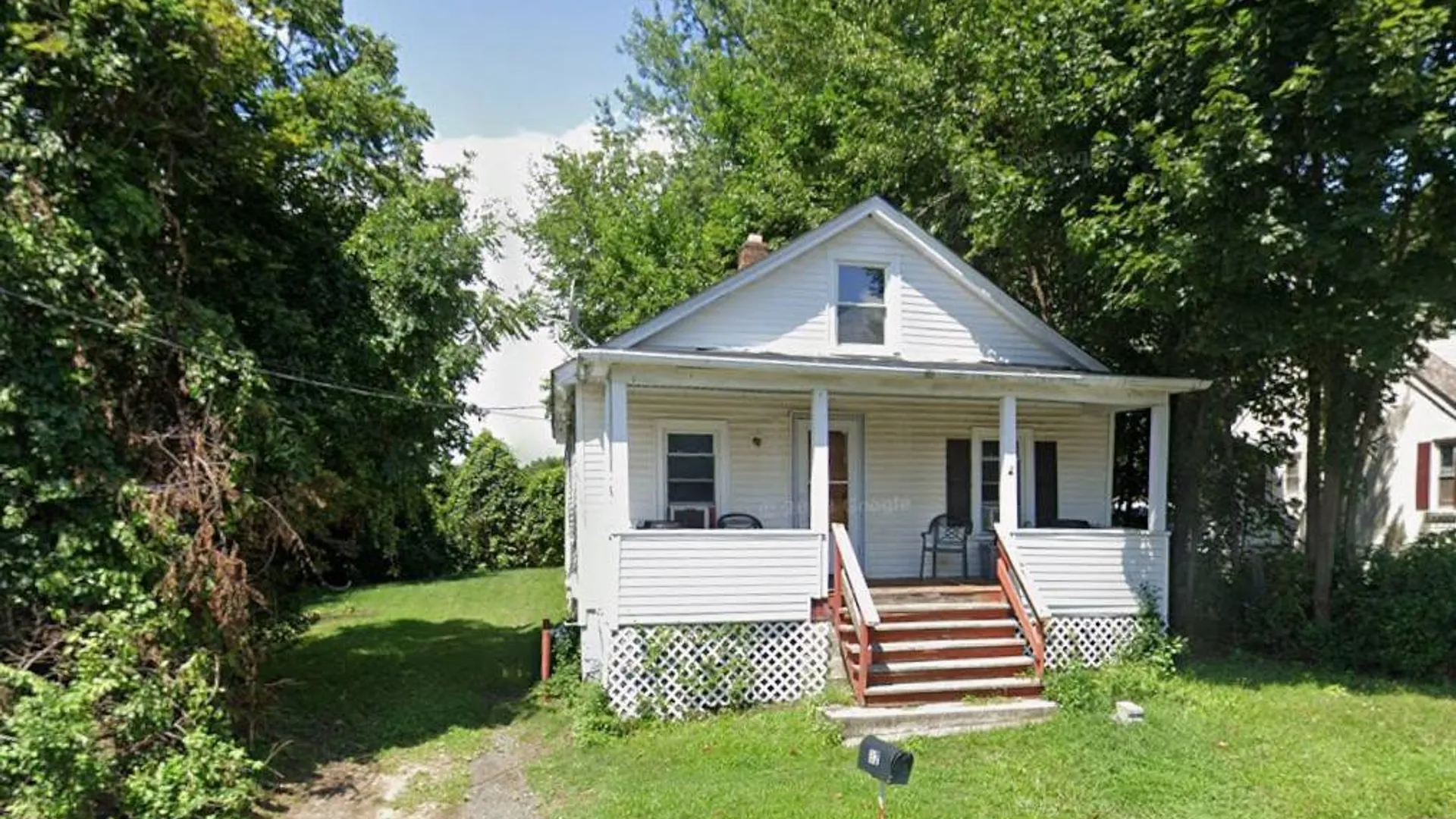 Property at 32 Blanche Ave, New Windsor, NY 12553 2