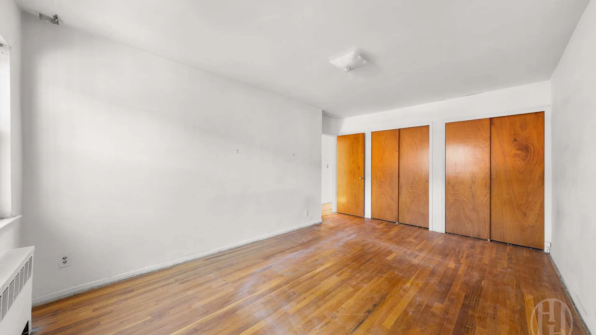 Property at 24 -29 78th St, Queens, NY 11370 20