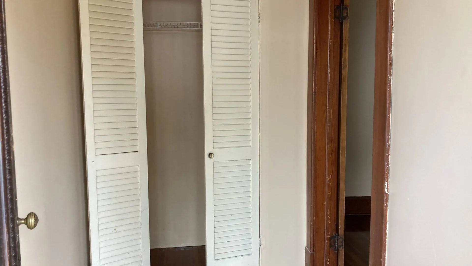 Property at 418 Division St, Schenectady, NY 12304 2