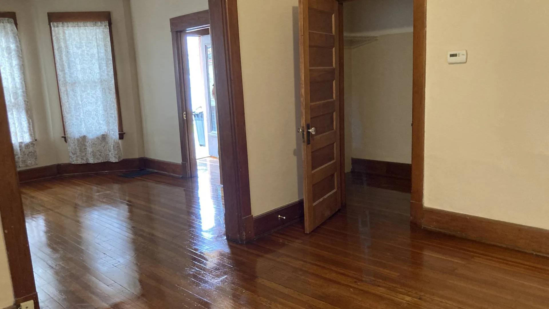 Property at 418 Division St, Schenectady, NY 12304 5
