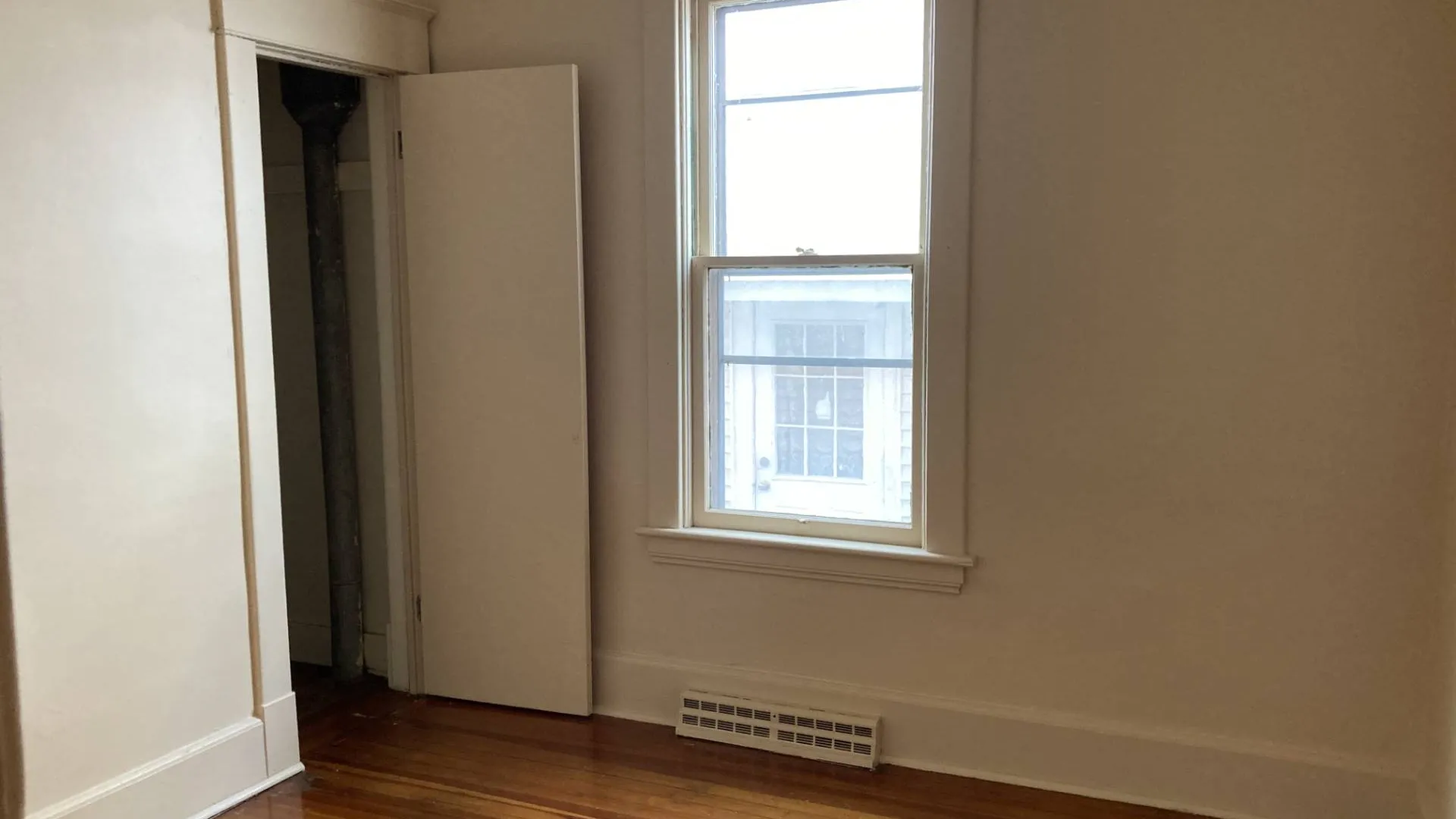 Property at 418 Division St, Schenectady, NY 12304 7