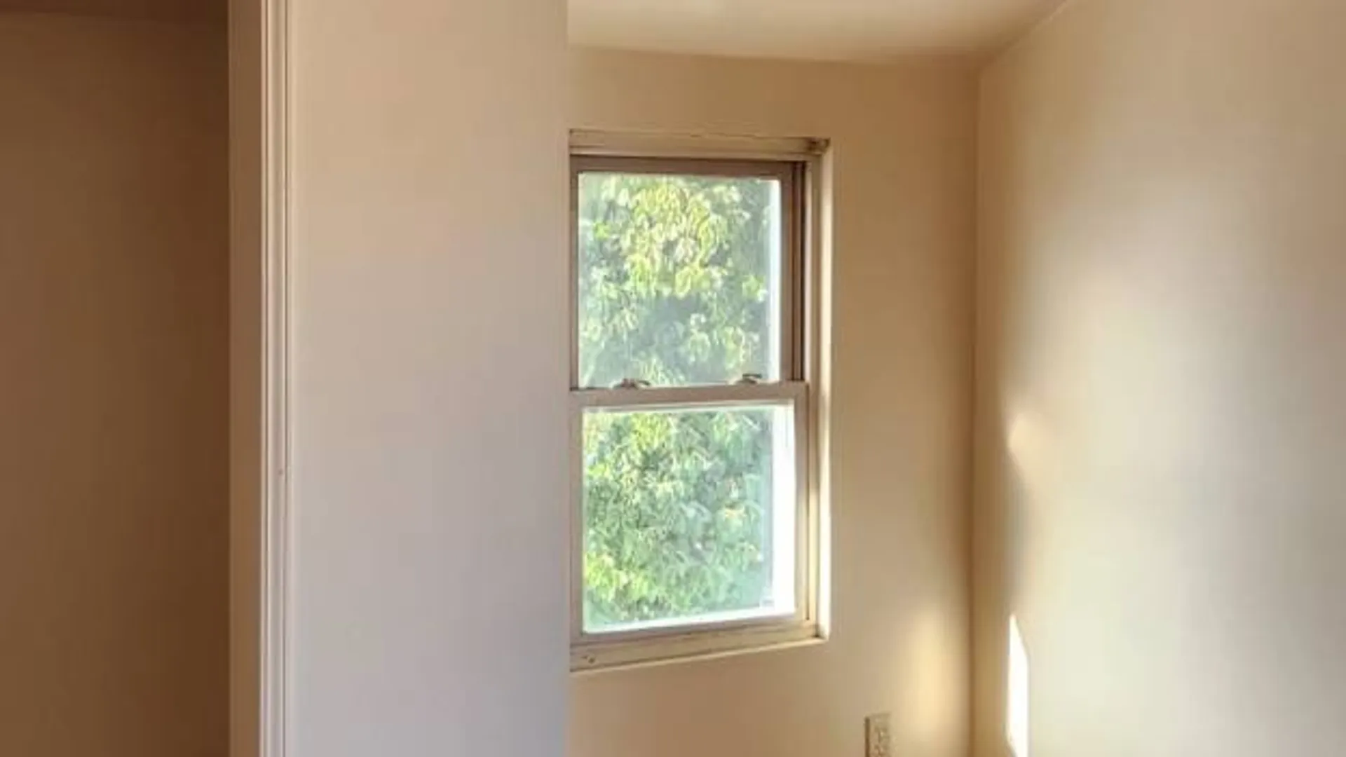 Property at 245-09 148 Rd, Rosedale, NY 11422 9