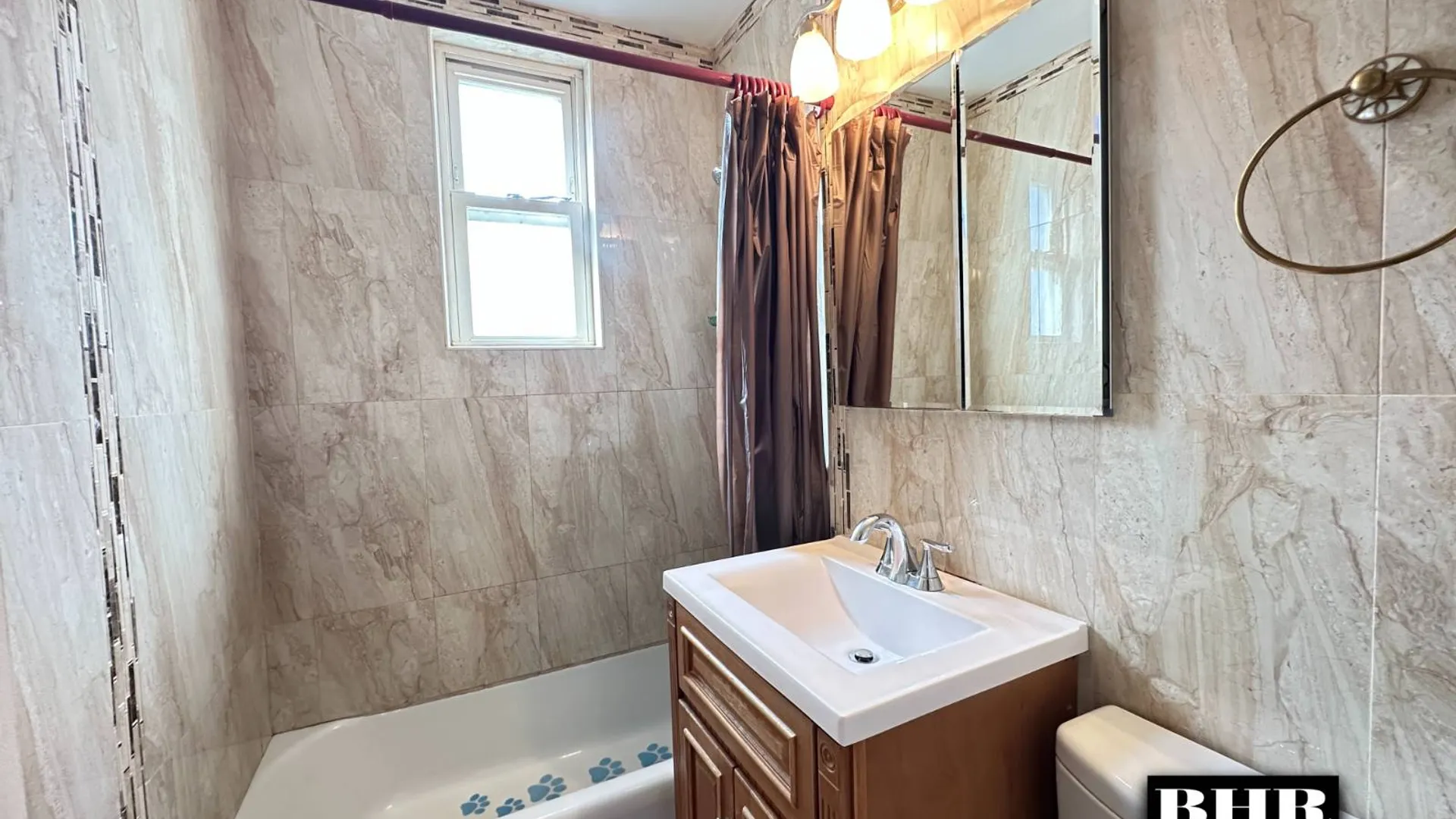 Property at 2048 E 58th St, Brooklyn, NY 11234 13