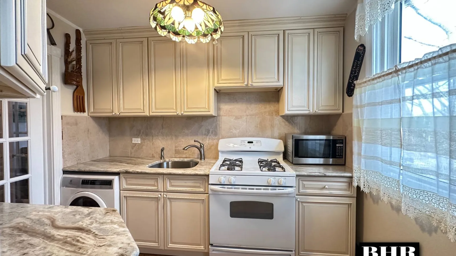 Property at 2048 E 58th St, Brooklyn, NY 11234 3