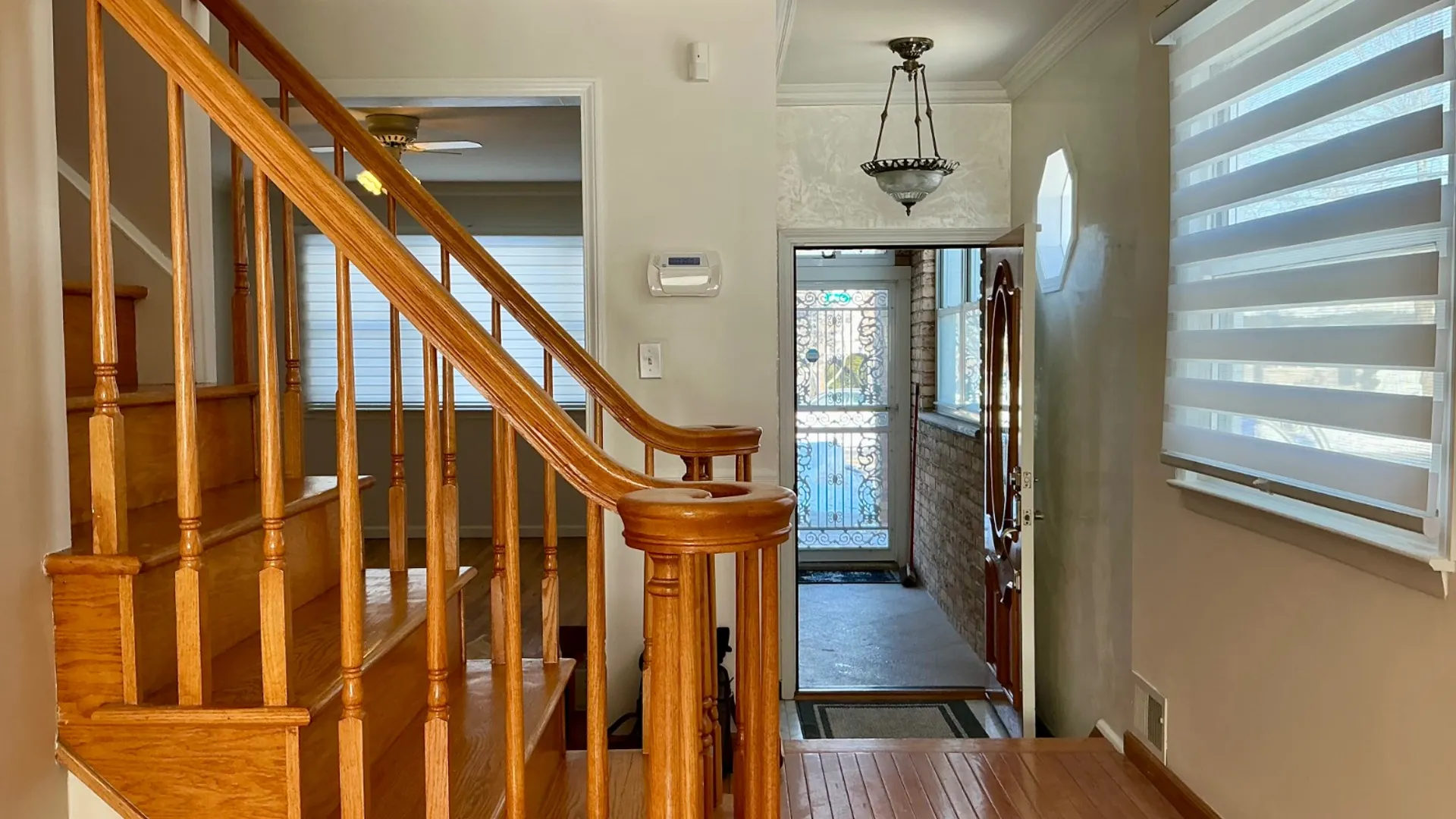 Property at 306 Jefferson Ave, Staten Island, NY 10306 4
