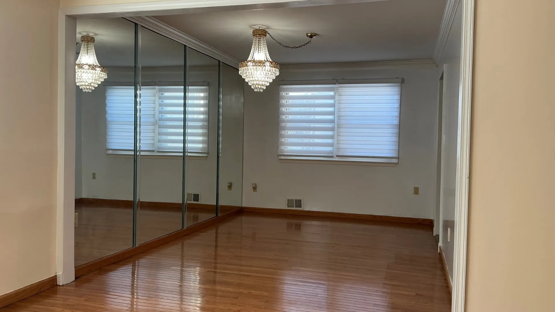 Property at 306 Jefferson Ave, Staten Island, NY 10306 7