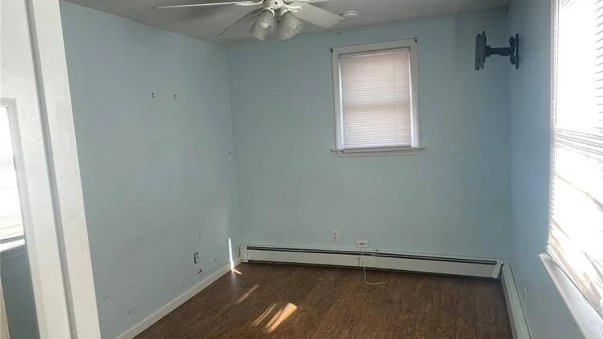 Property at 359 Park Avenue, Babylon, NY 11702 6