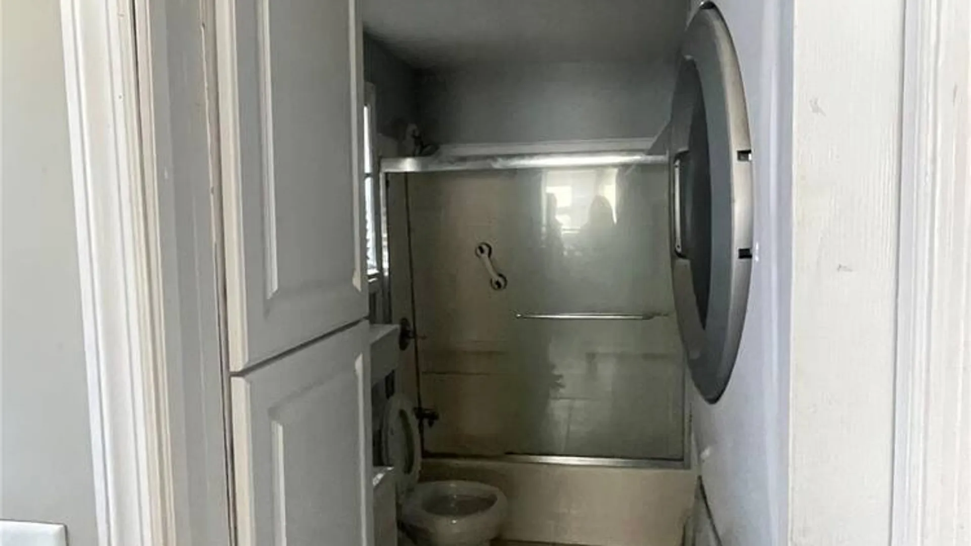 Property at 359 Park Avenue, Babylon, NY 11702 8