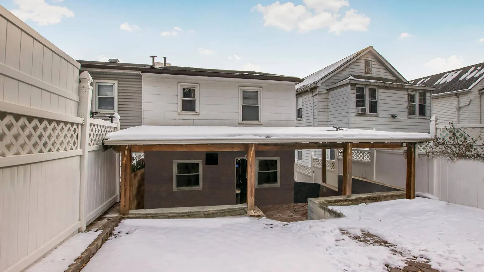 Property at 187 Woodland Ave, Yonkers, NY 10703 14