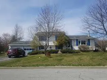 Property at 6 Pembroke Rd, Washingtonville, NY 10992