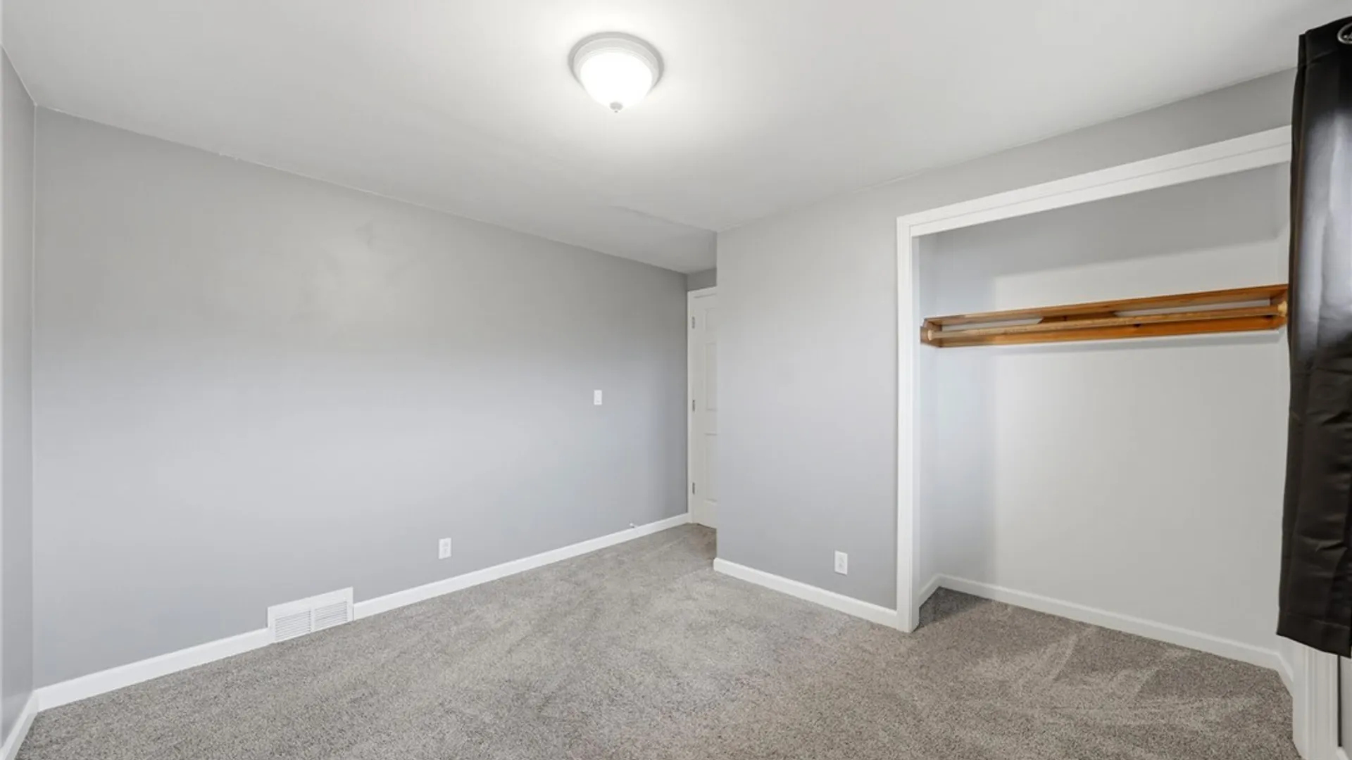 Property at 47 Barnabas Drive, Cheektowaga, NY 14043 27