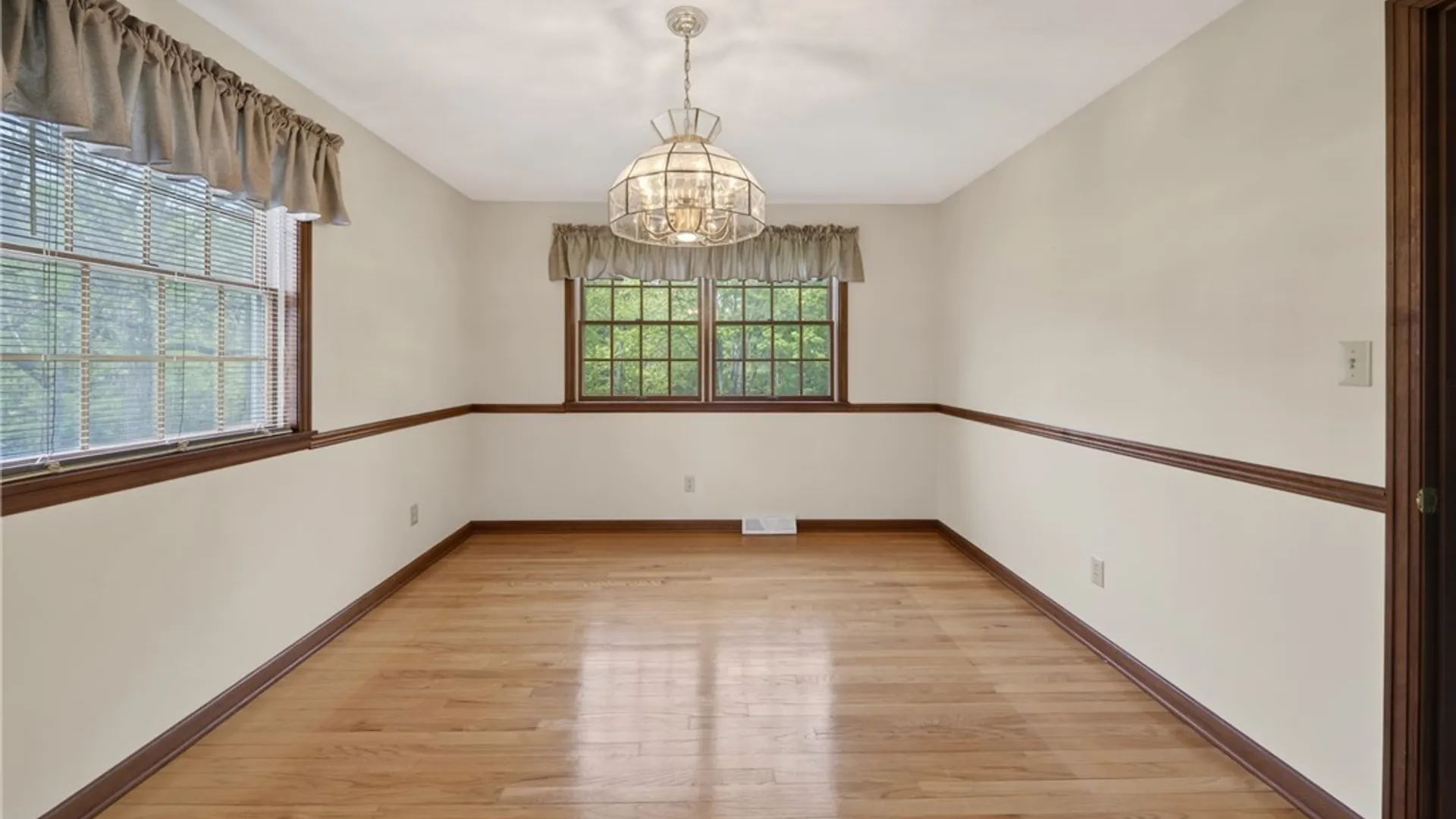 Property at 400 East Avenue, Manlius, NY 13116 13