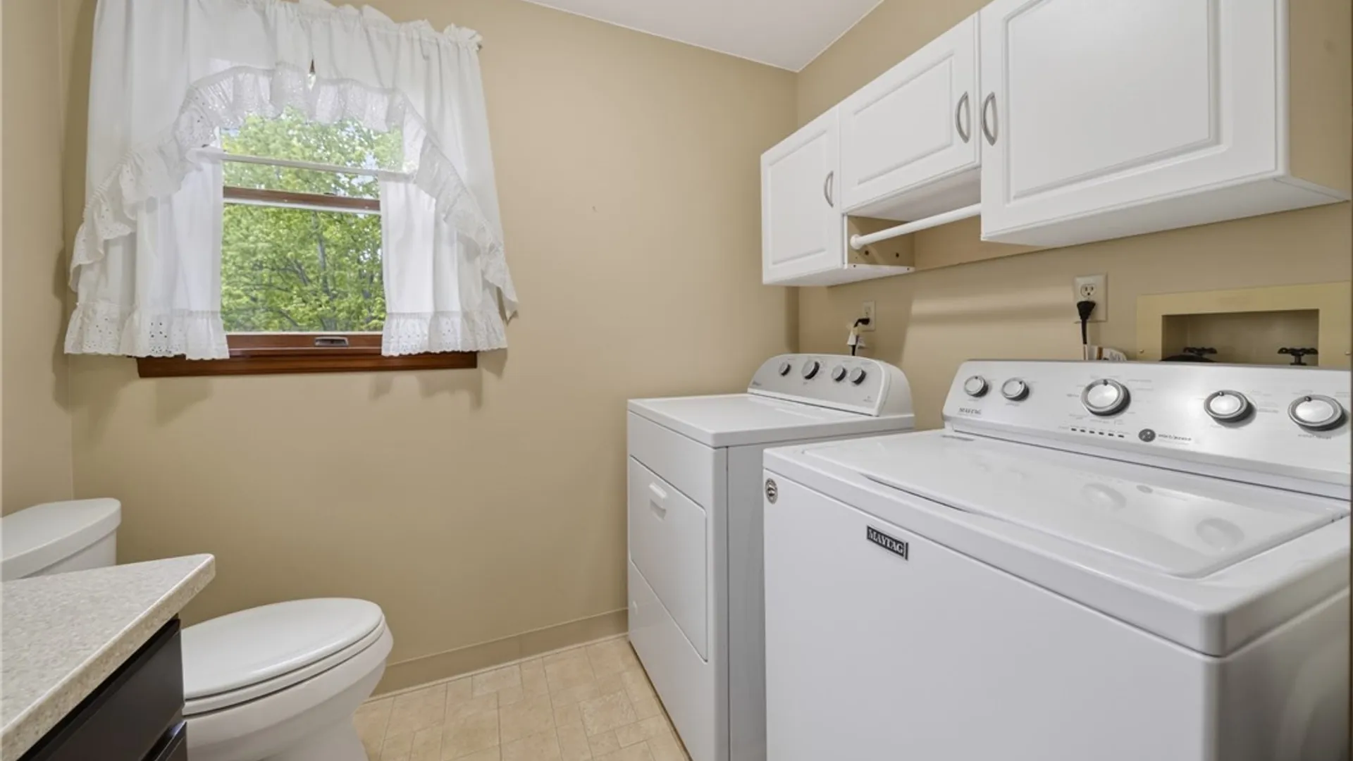 Property at 400 East Avenue, Manlius, NY 13116 15