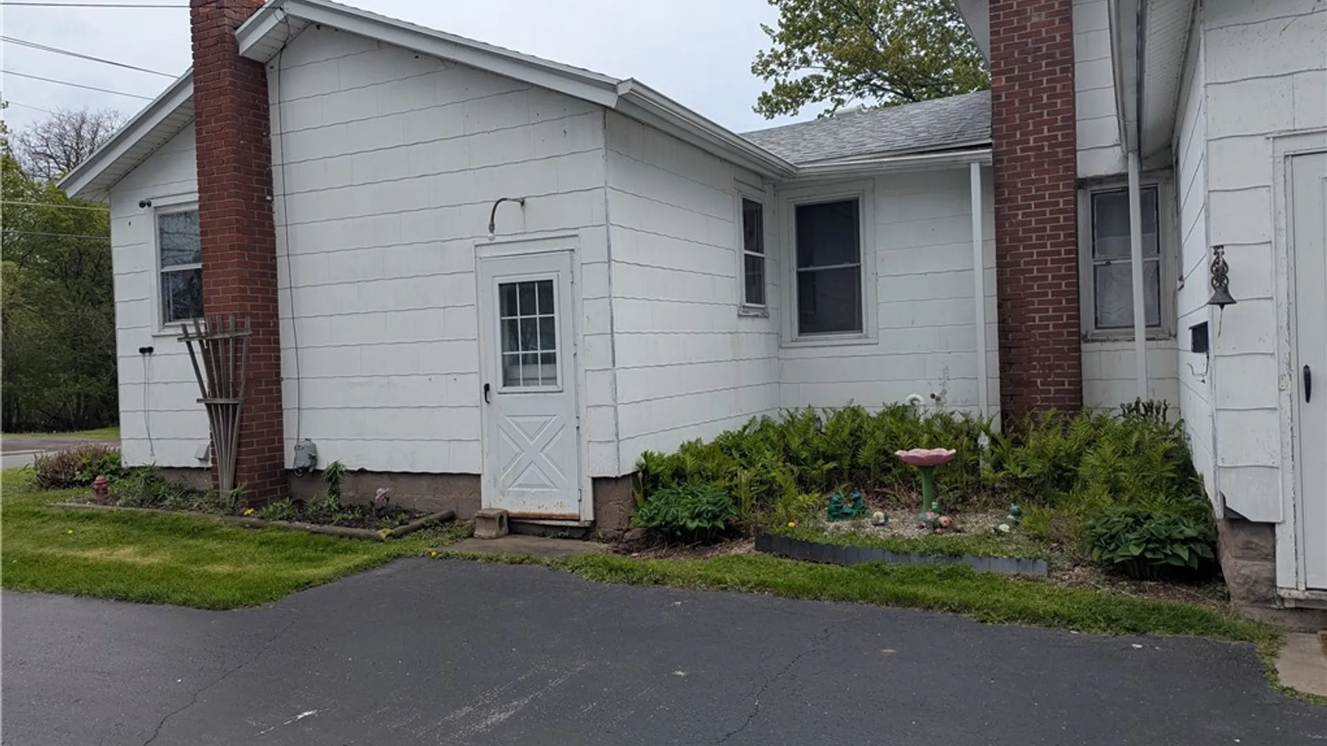 Property at 351 Caroline Street, Albion, NY 14411 6