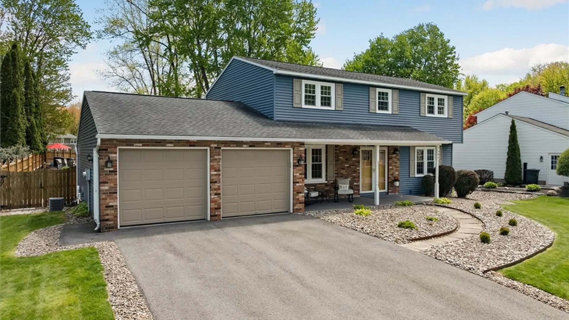 Property at 7984 Nutmeg Lane, Clay, NY 13090 3