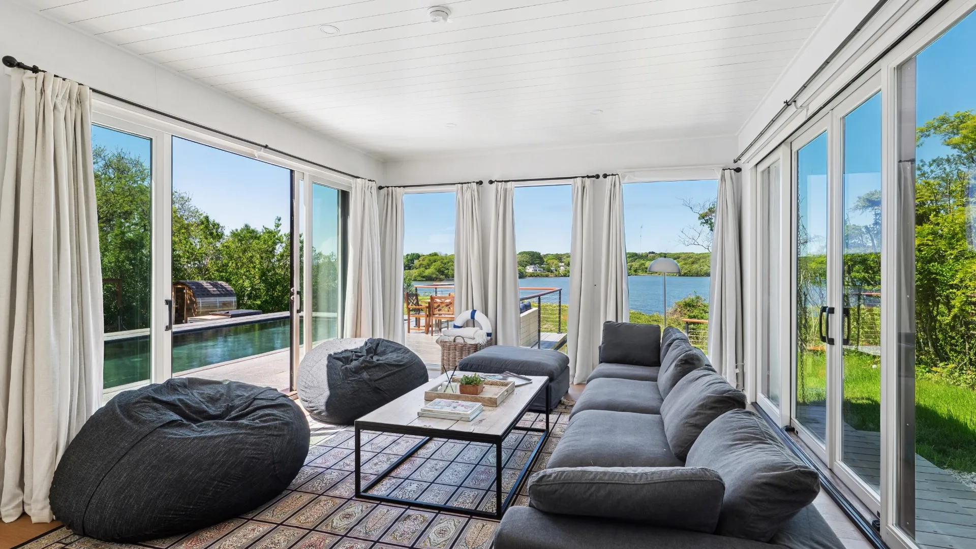 Property at 113 S EDGEMERE ST, Montauk, NY 11954 3