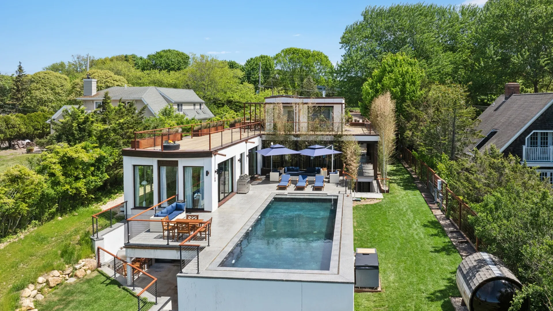 Property at 113 S EDGEMERE ST, Montauk, NY 11954 36
