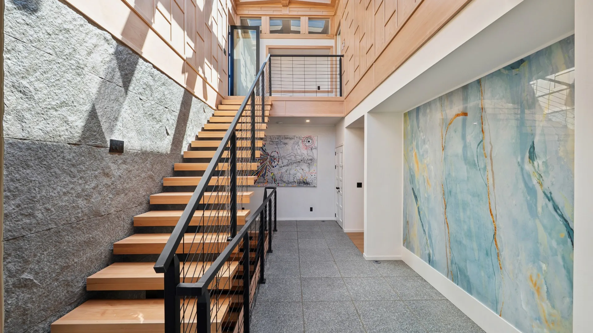 Property at 113 S EDGEMERE ST, Montauk, NY 11954 8