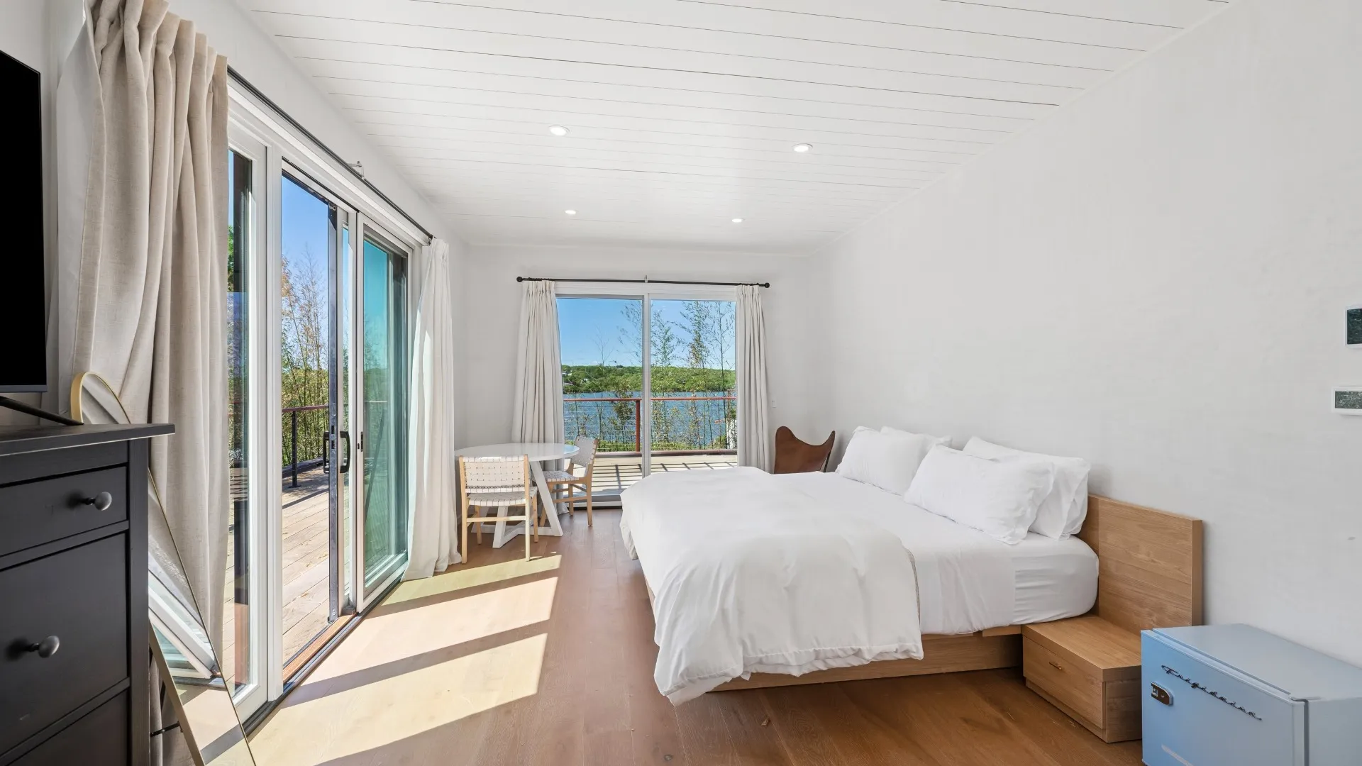 Property at 113 S EDGEMERE ST, Montauk, NY 11954 9