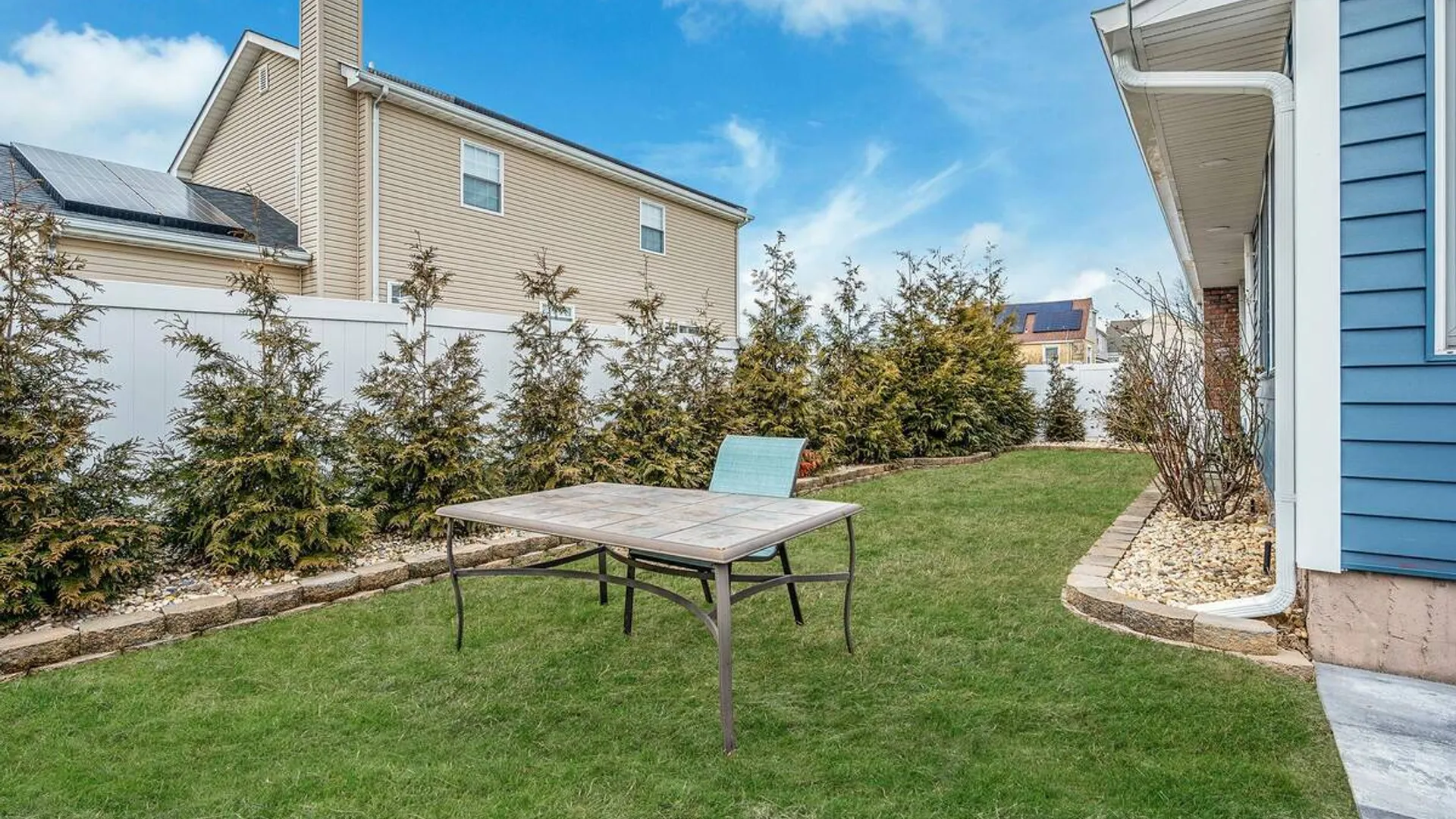 Property at 6 Rugby Drive, Shirley, NY 11967 12