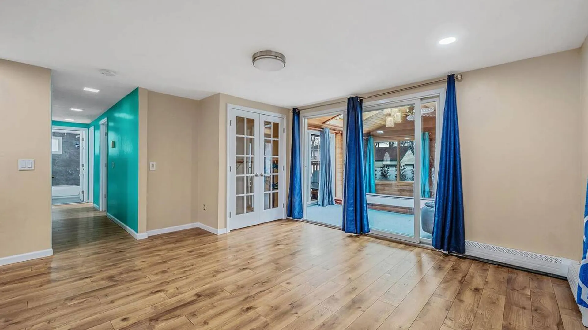 Property at 6 Rugby Drive, Shirley, NY 11967 20