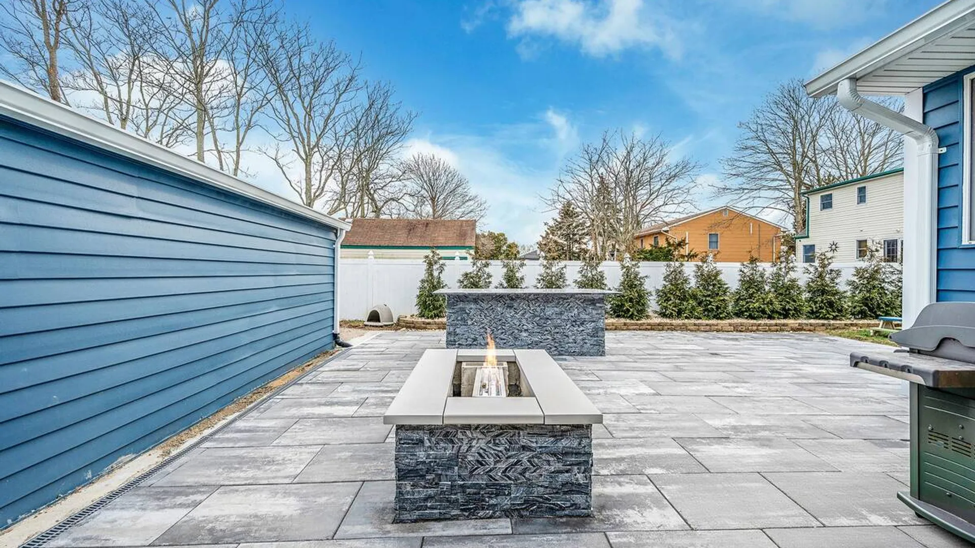 Property at 6 Rugby Drive, Shirley, NY 11967 8