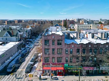 9224 3rd Ave, Brooklyn, NY 11209
