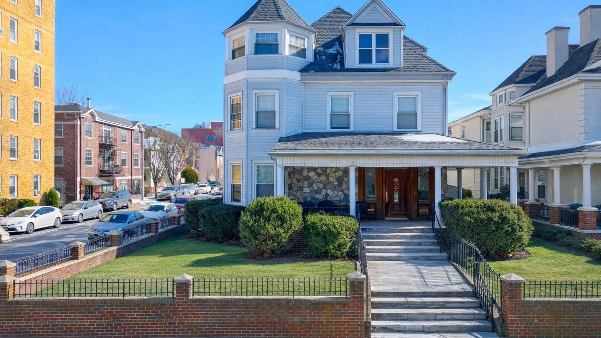 Property at 6801 Ridge Blvd, Brooklyn, NY 11220 4