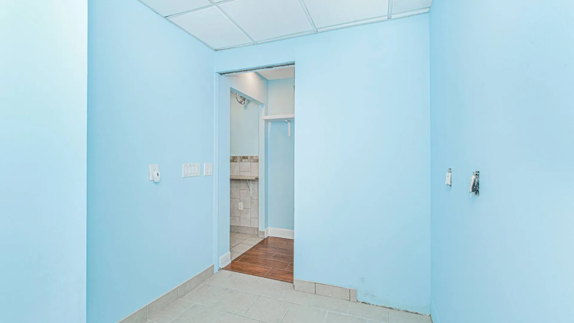 Property at 2131 Richmond Road, Staten Island, NY 10306 18
