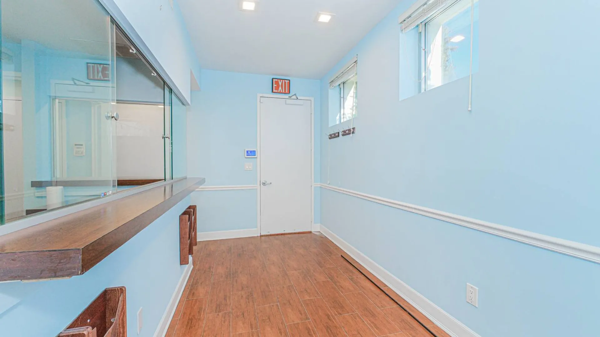Property at 2131 Richmond Road, Staten Island, NY 10306 6