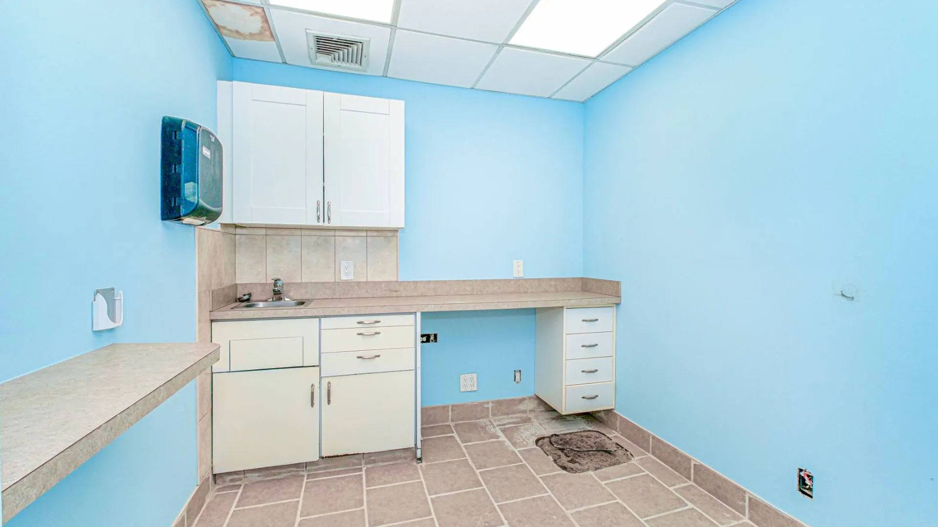 Property at 2131 Richmond Road, Staten Island, NY 10306 9