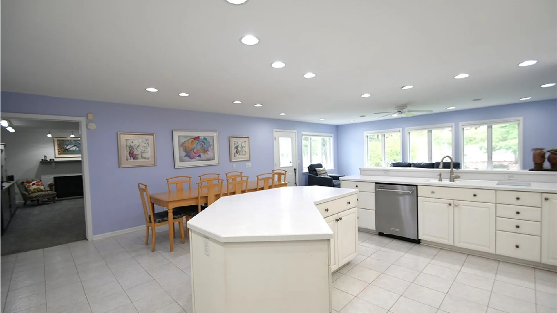 Property at 38 Farm Field Lane, Pittsford, NY 14534 12