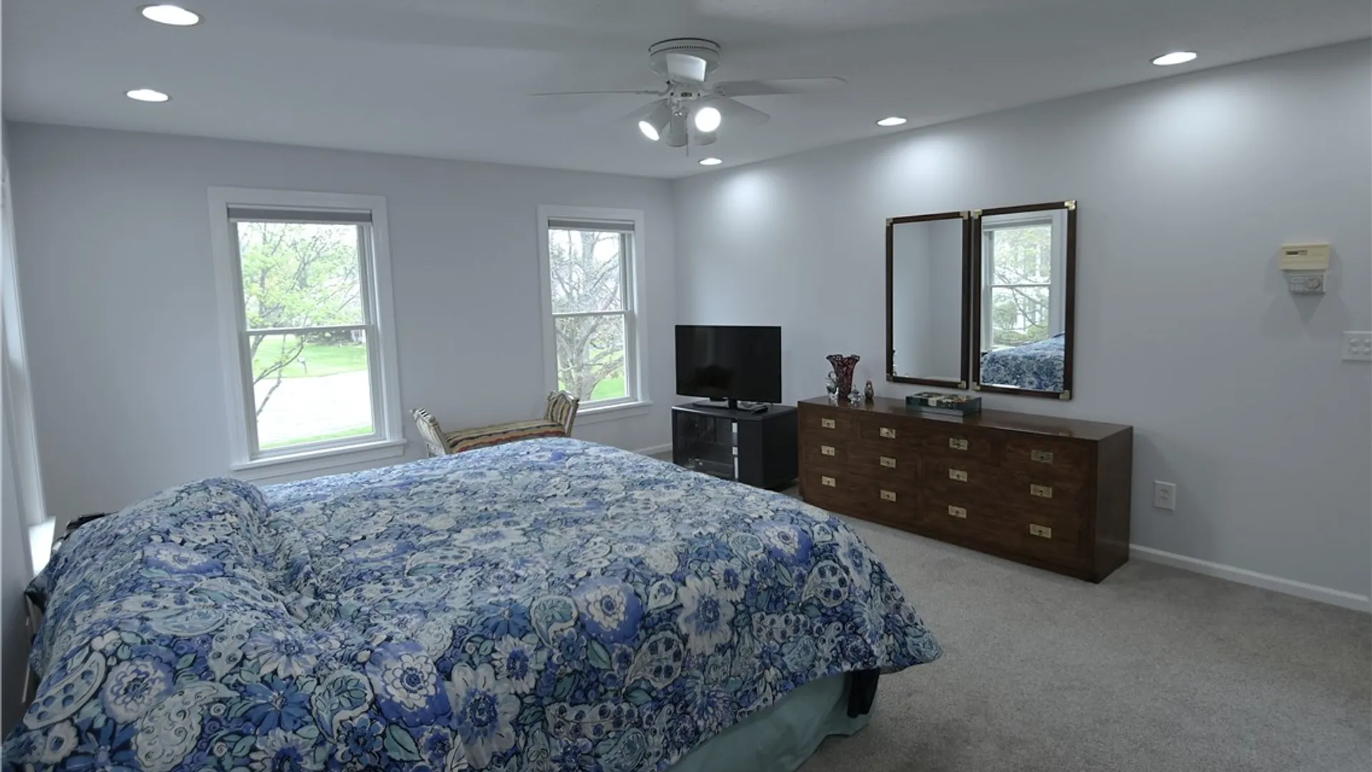 Property at 38 Farm Field Lane, Pittsford, NY 14534 25