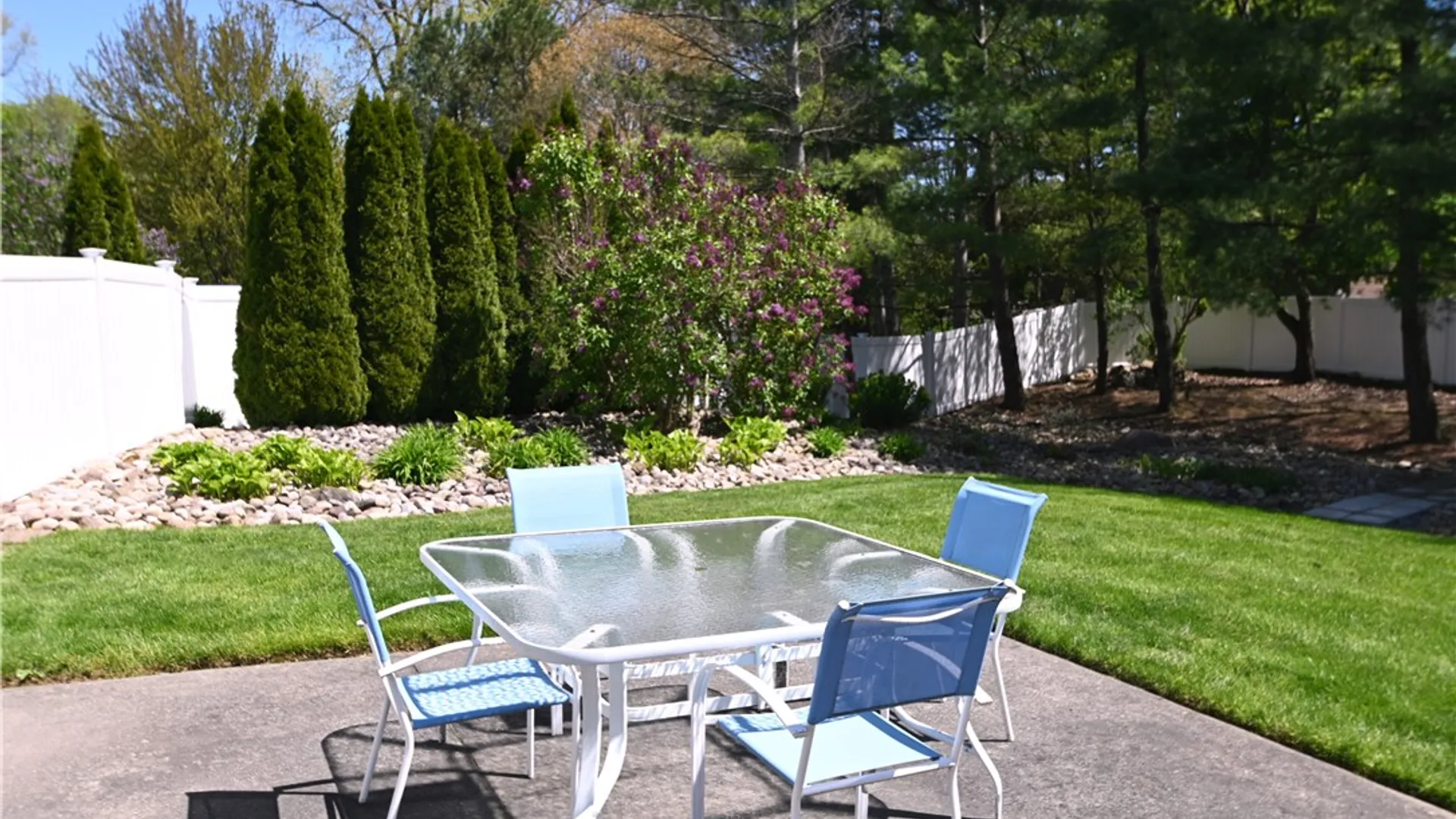Property at 38 Farm Field Lane, Pittsford, NY 14534 31