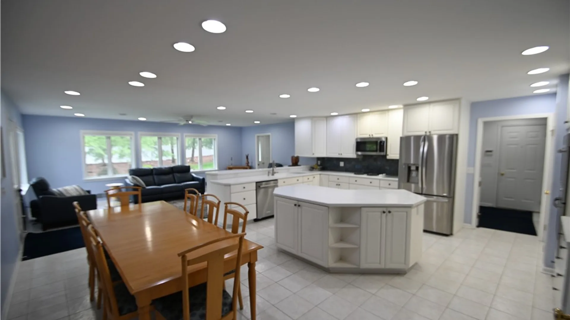 Property at 38 Farm Field Lane, Pittsford, NY 14534 9