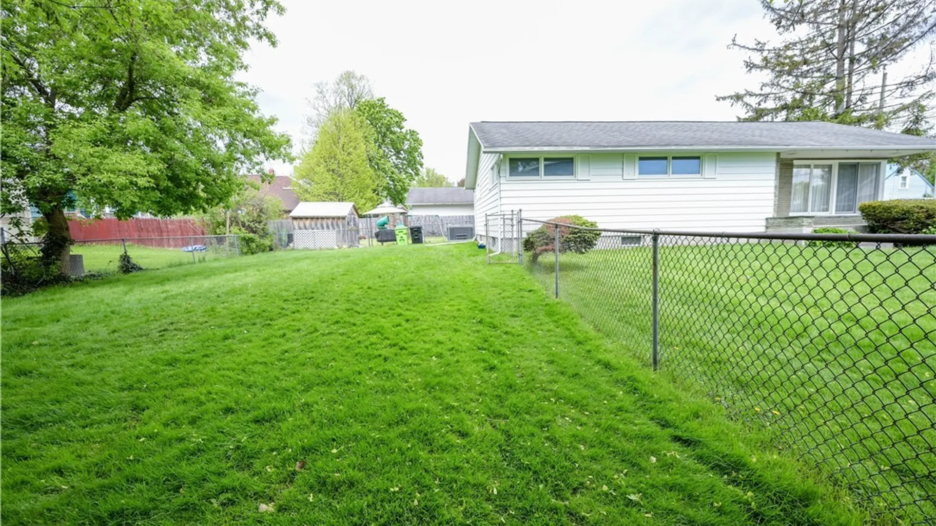 Property at 308 Raphael Avenue, Salina, NY 13211 6