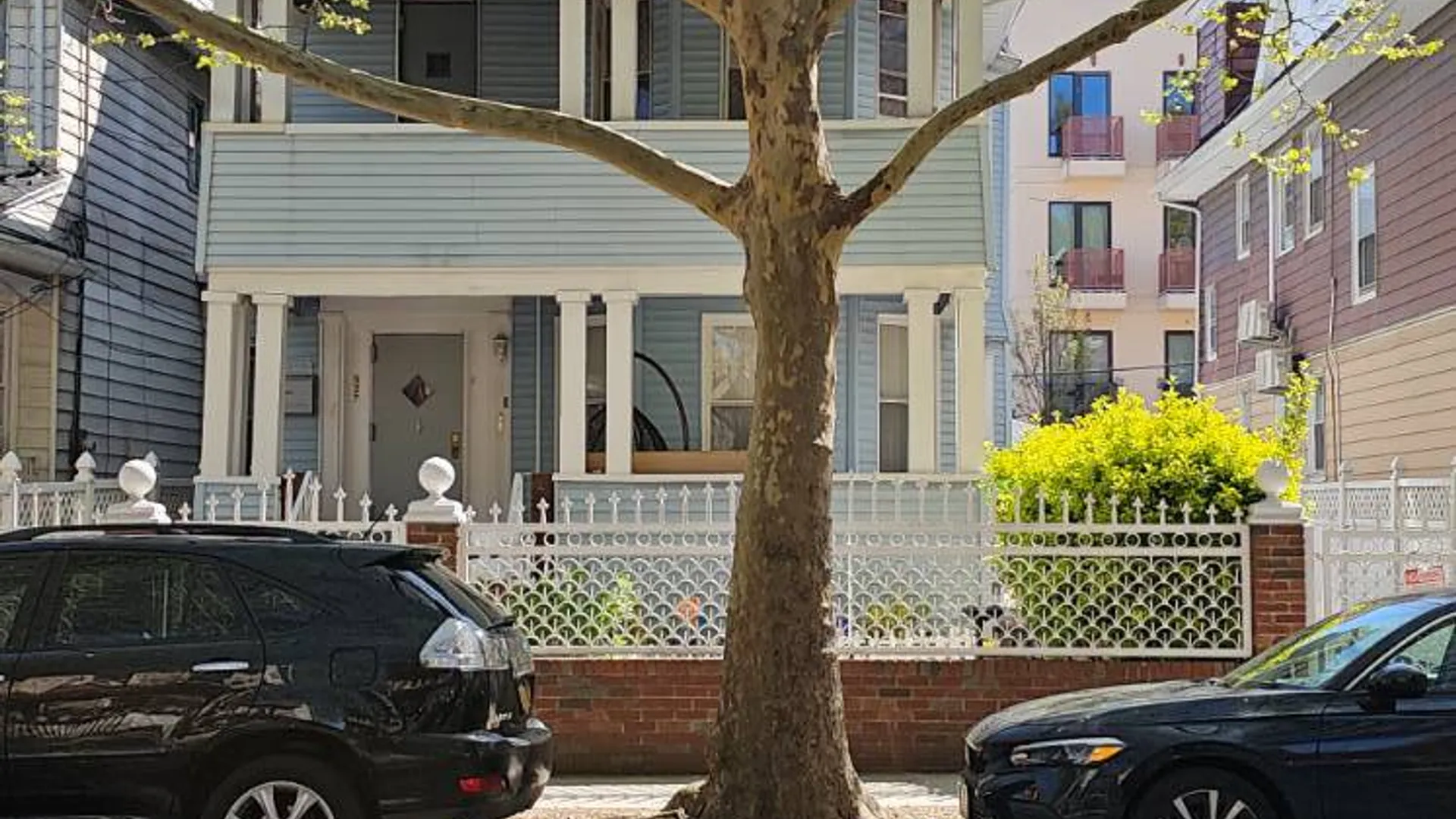 Property at 627 E 32nd St, Brooklyn, NY 11210 7