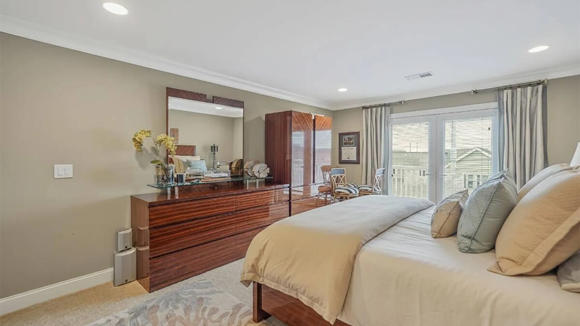 Property at 11 Theresa Lane, Port Jefferson, NY 11777 24