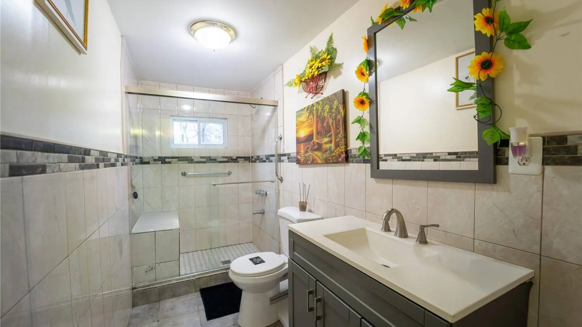 Property at 382 Jamaica Avenue, Medford, NY 11763 14