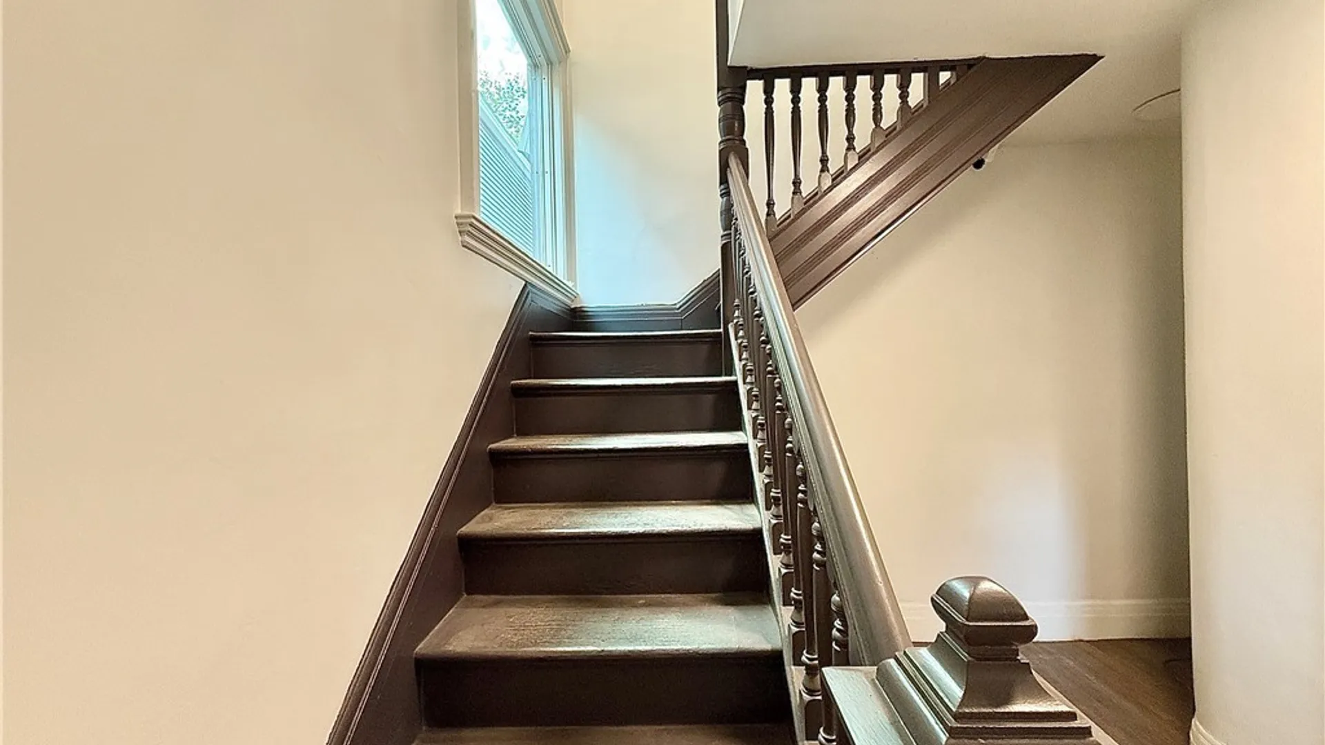 Property at 460 Rhode Island Street, Buffalo, NY 14213 4