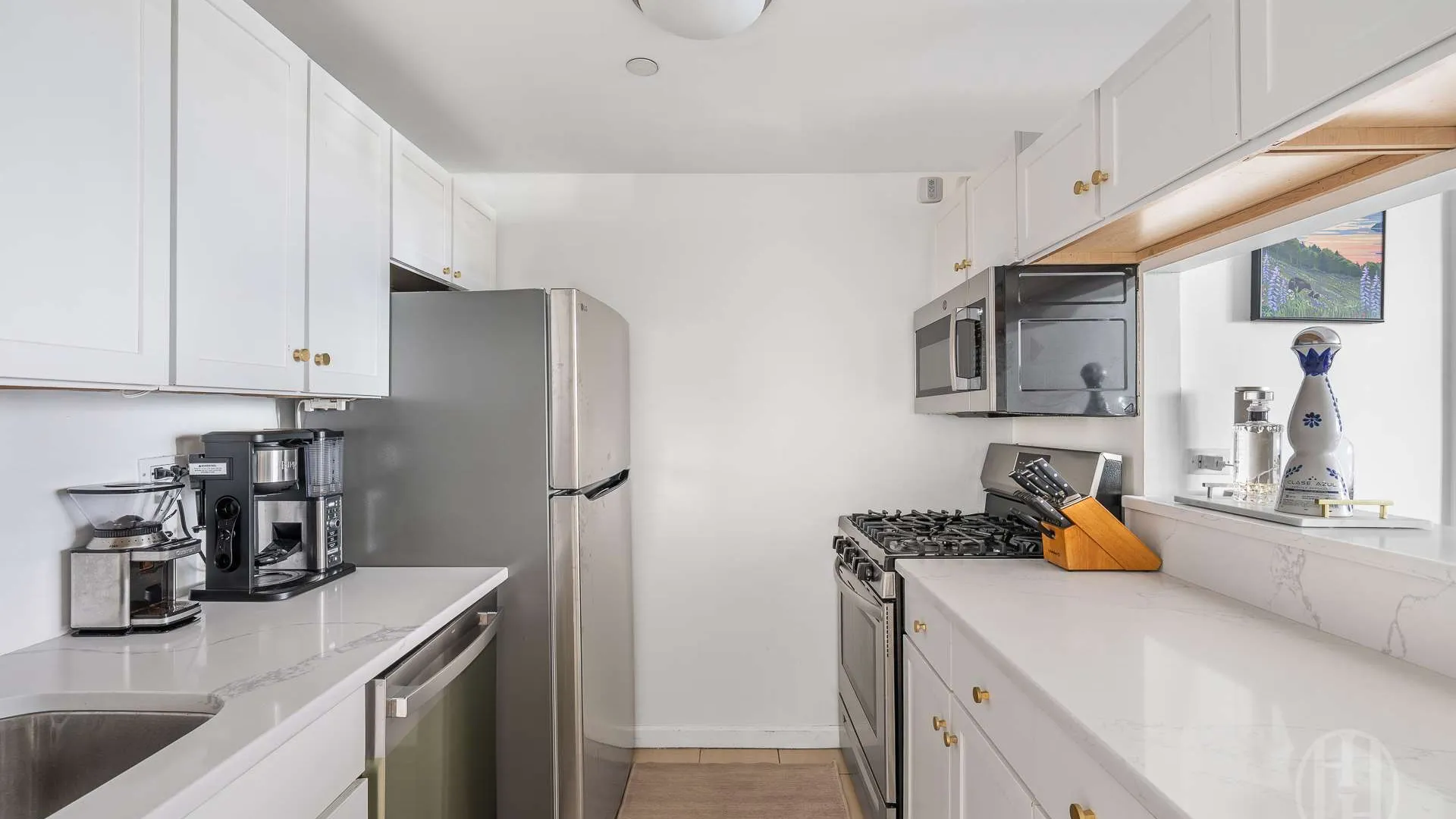 Property at 520 West 23rd Street, New York, NY 10011 15