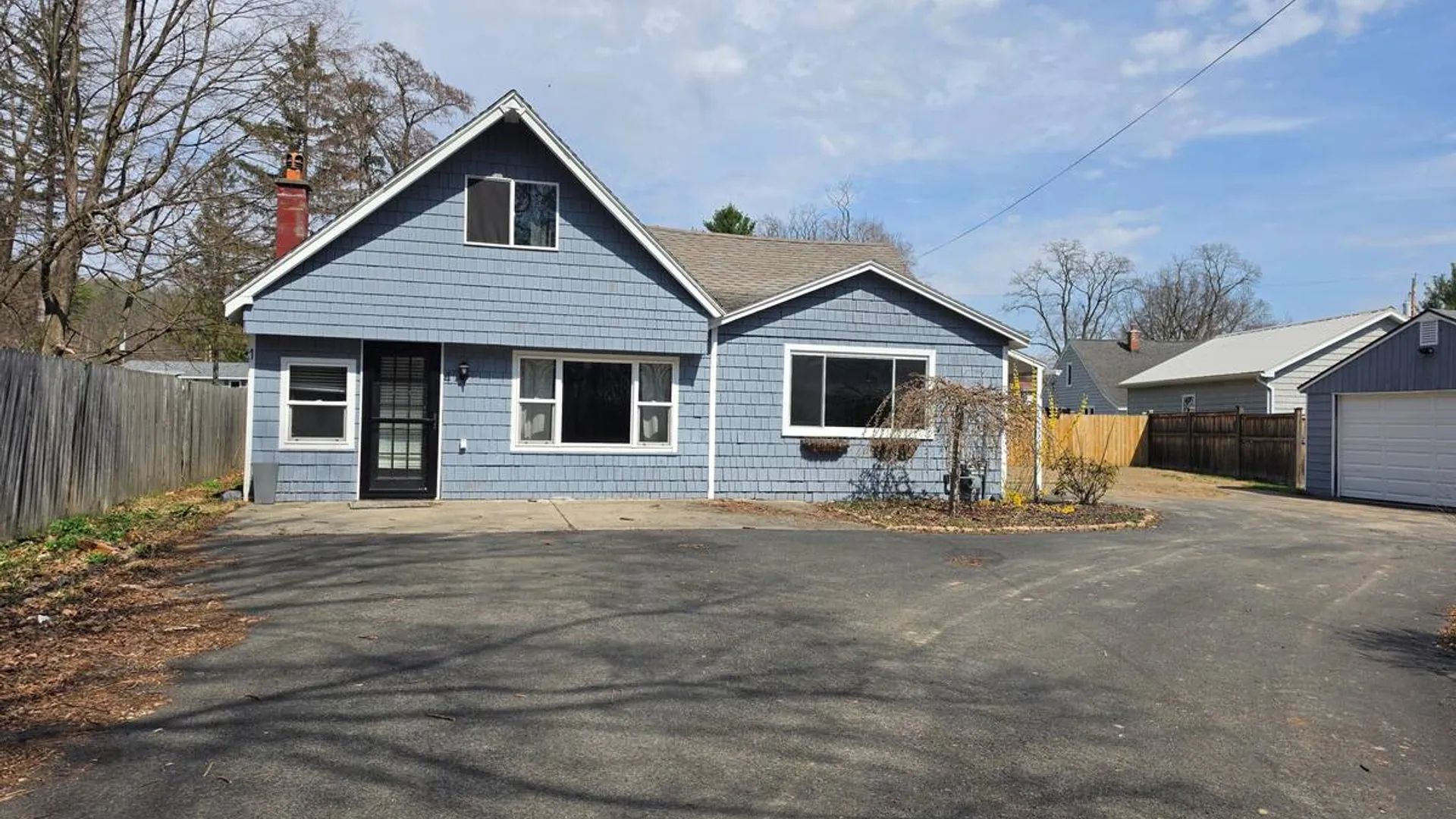 Property at 4 Valleyview Avenue, Rotterdam, NY 12306 29