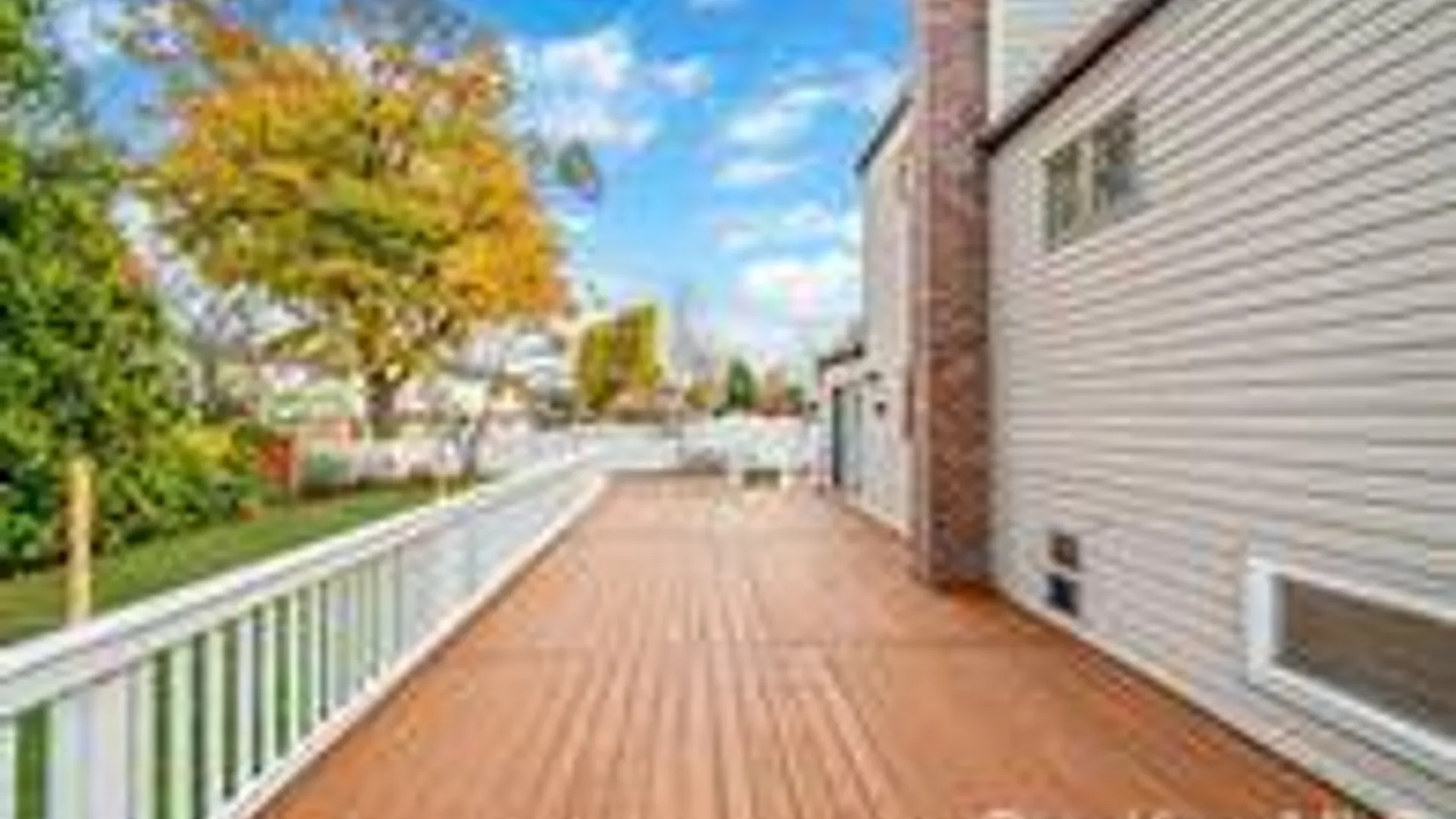 Property at 4 Sibley Place, Huntington Station, NY 11746 4