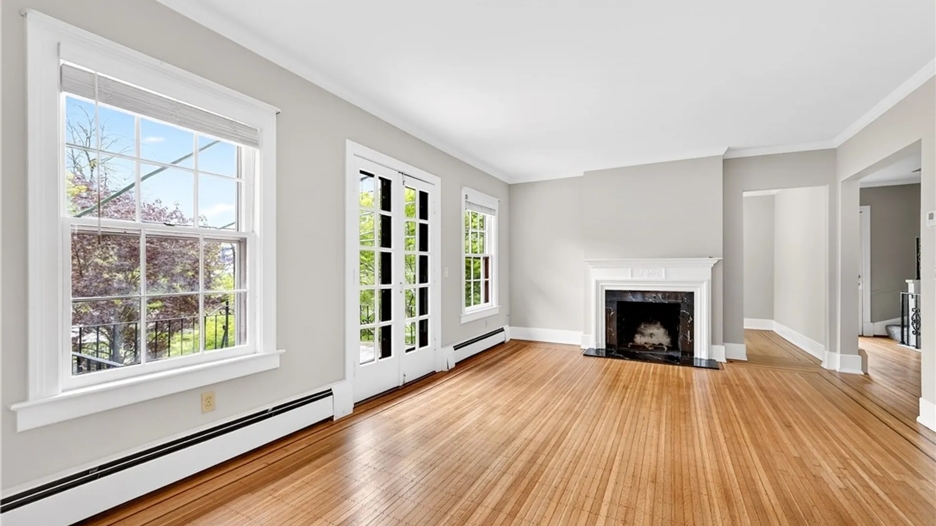 Property at 143 Oakland Place, Buffalo, NY 14222 18