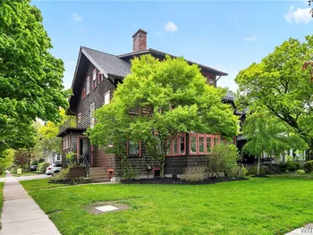 Property at 143 Oakland Place, Buffalo, NY 14222