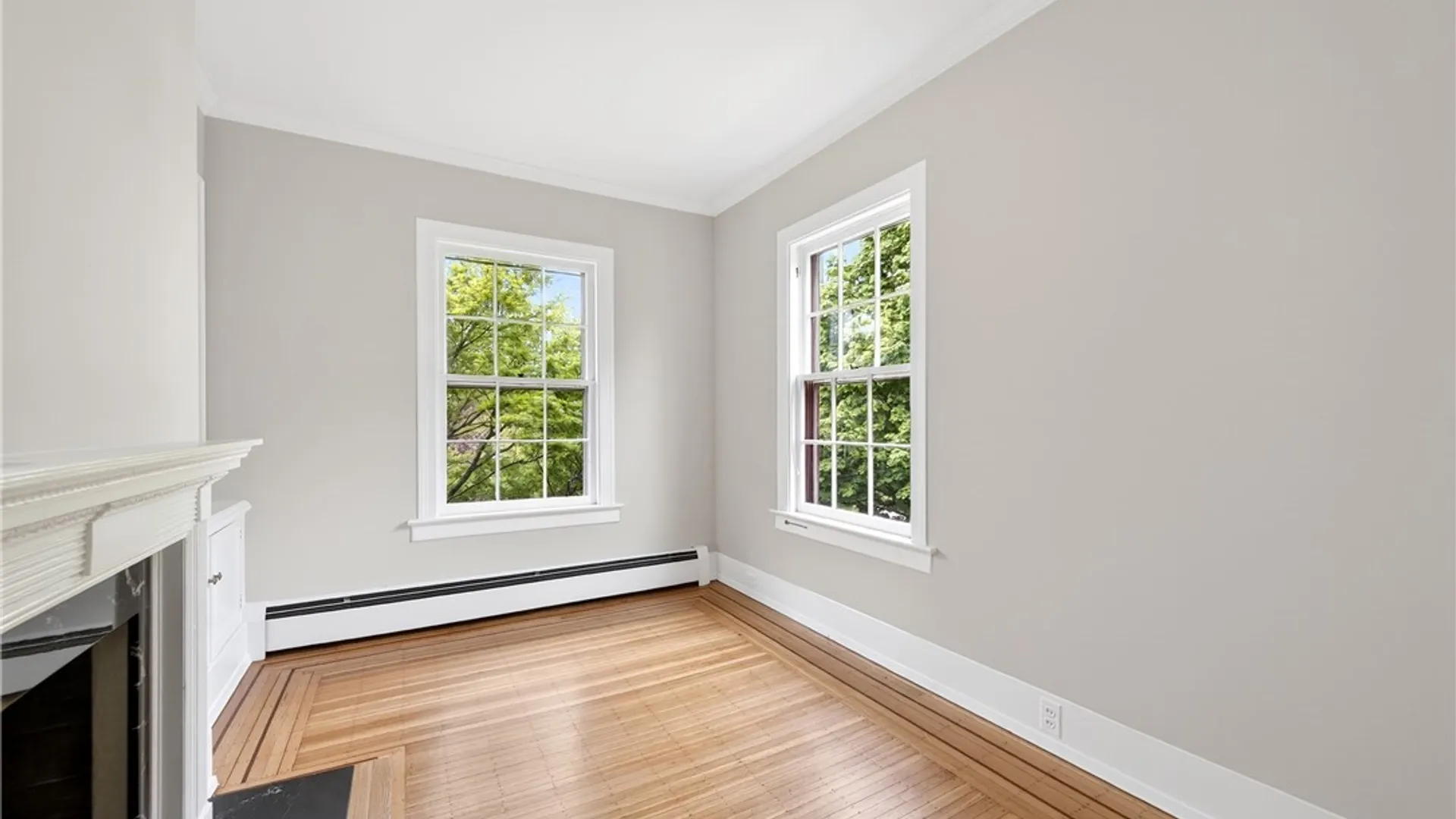 Property at 143 Oakland Place, Buffalo, NY 14222 21