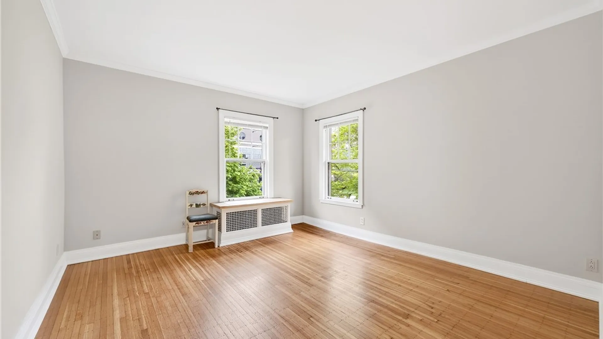 Property at 143 Oakland Place, Buffalo, NY 14222 34