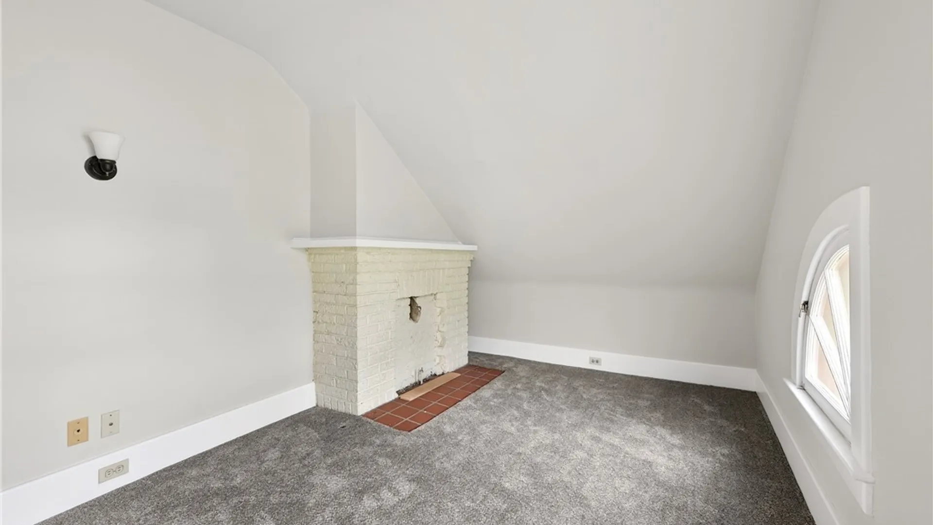 Property at 143 Oakland Place, Buffalo, NY 14222 40