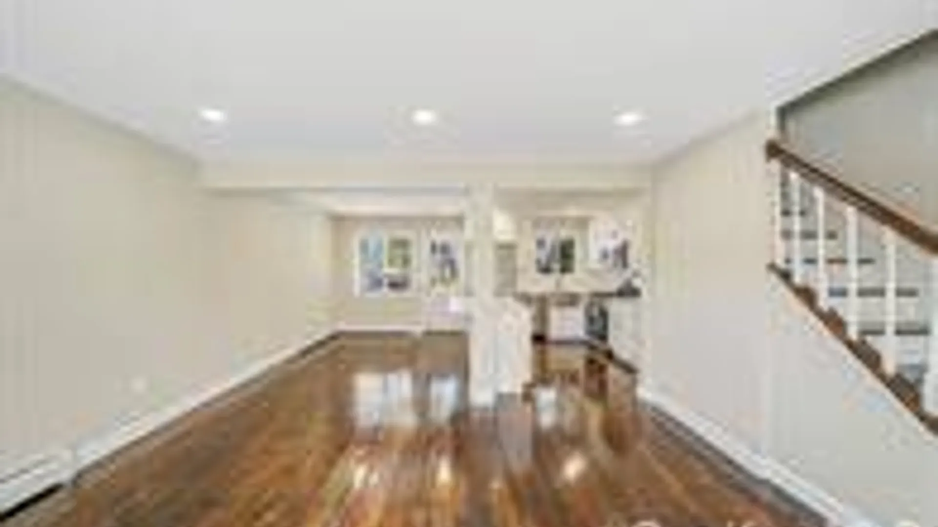 Property at 182 W 17th St, Deer Park, NY 11729 2